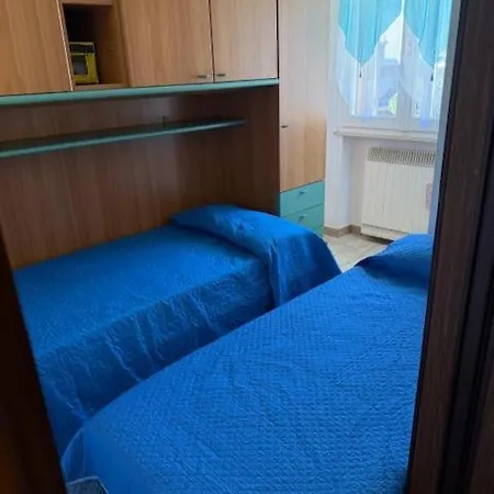 Viola - * Lido Adriano