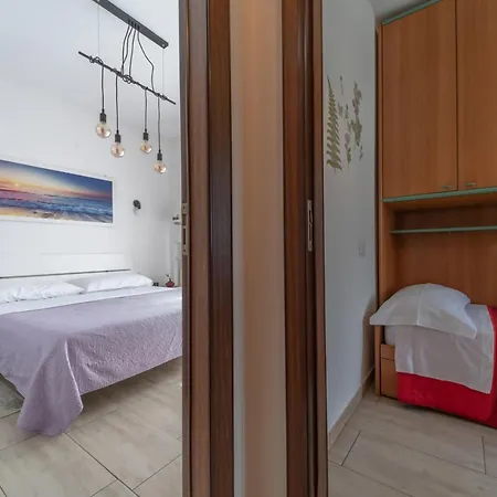 Viola Settembre Al Mare Ombrellone Compreso Ferienhaus *