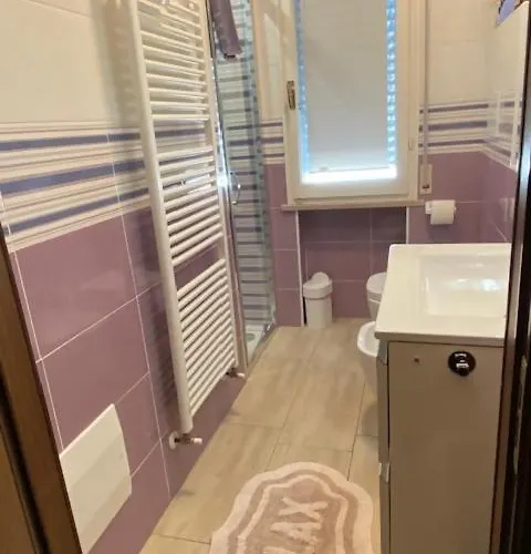 Viola - * Lido Adriano